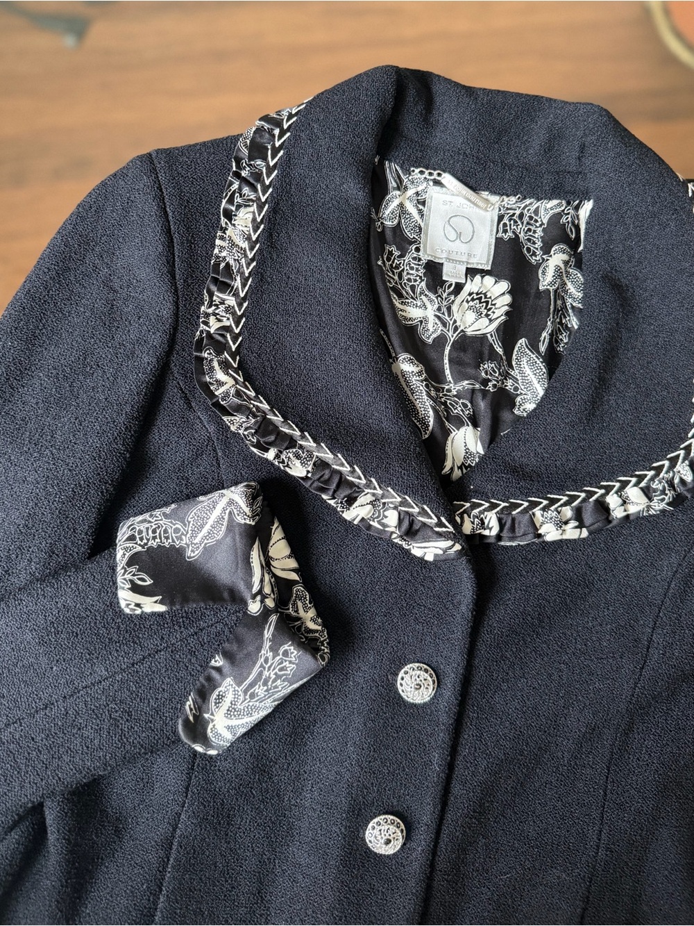 St. John Couture Vintage Jacket Blazer - Picture 3 of 9